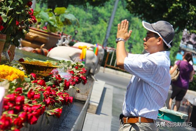 萨瓦迪卡怎么写(萨瓦迪卡怎么写泰文)